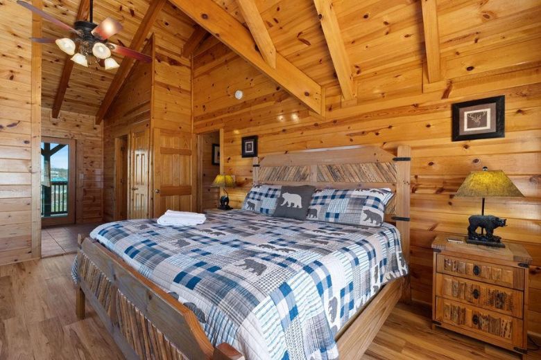 6 Reasons You'll Want to Rent a Romantic Gatlinburg Cabin